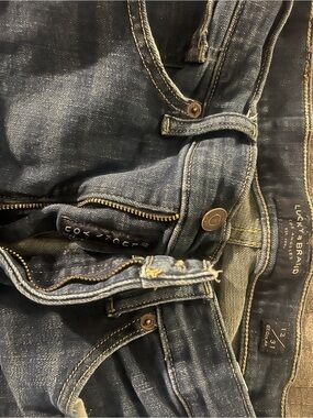 Lucky Brand Women’s Distressed Dark Blue Bootcut Jeans